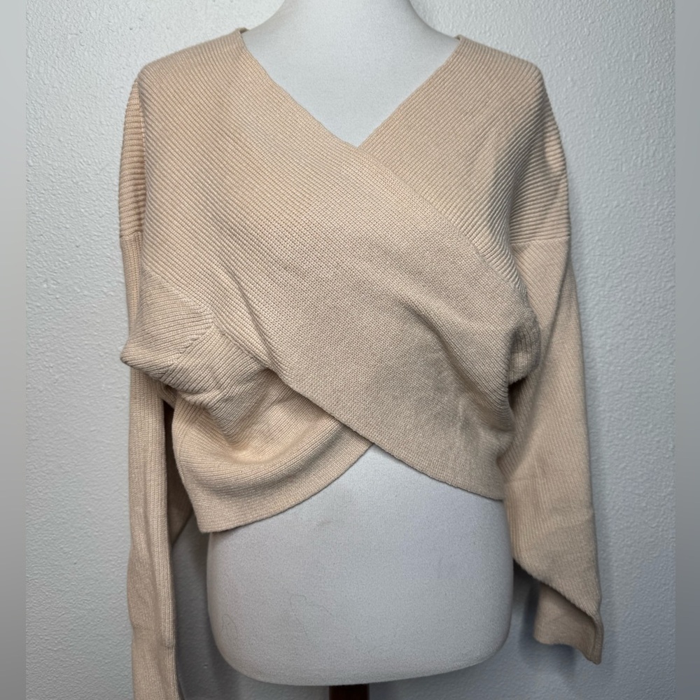 BTFBM criss cross sweater size m